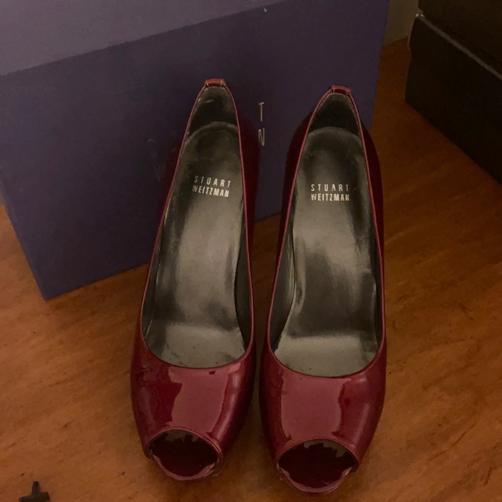 Candy apple red patent leather. Stuart Weitzman